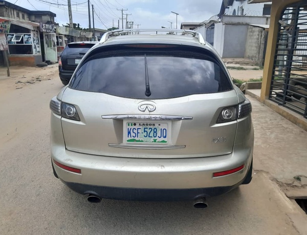 Infiniti FX35 (2008 model) In Ikorodu