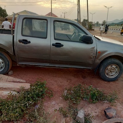 Nigerian Used Wingle pickup, 2012 model for sale in Abuja