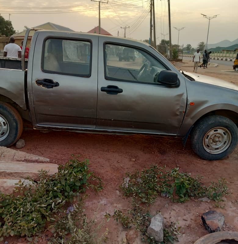Nigerian Used Wingle pickup, 2012 model for sale in Abuja image