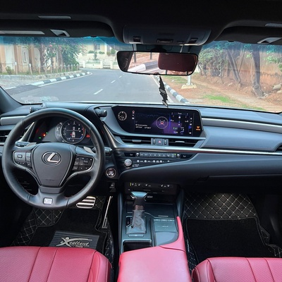 Foreign used 2021 Lexus ES 350 F-Sport In Abuja