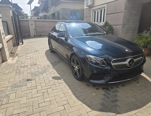 EXTREMELY CLEAN 2018 FOREIGN USED MERCEDES BENZ E43 AMG!!!
