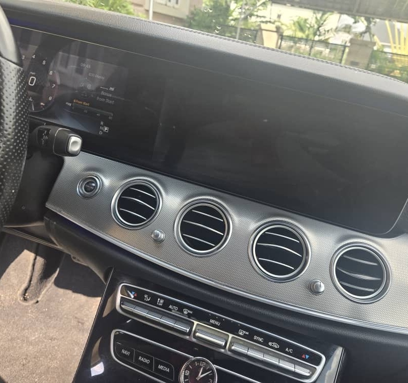 EXTREMELY CLEAN 2018 FOREIGN USED MERCEDES BENZ E43 AMG!!! image