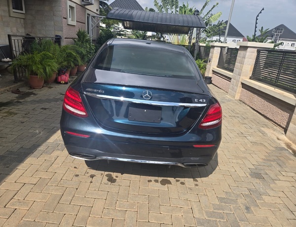 EXTREMELY CLEAN 2018 FOREIGN USED MERCEDES BENZ E43 AMG!!!