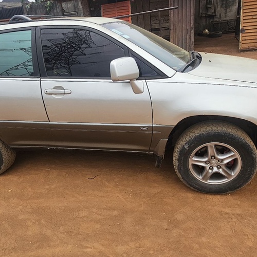 Lexus Rx300 for Sale In Lagos