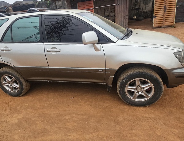Lexus Rx300 for Sale In Lagos
