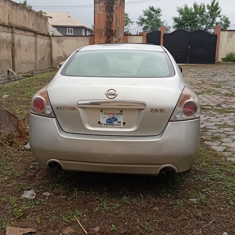 Neatly used Nissan Altima 2009 In Oyo Ibadan image