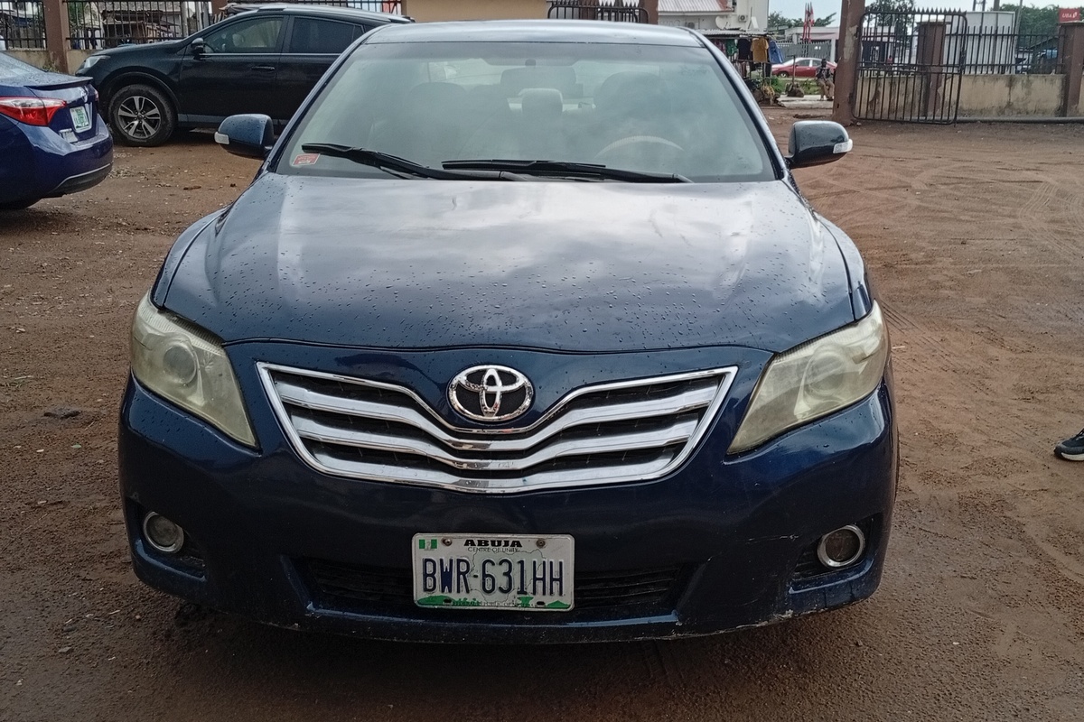 Q-Empire Autos Hero Image