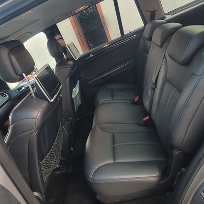 Mercedes Benz GL450 for sale 2010 model