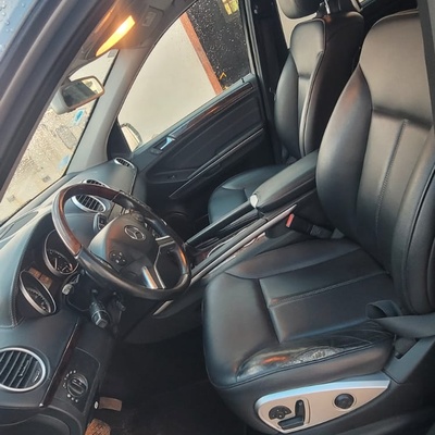 Mercedes Benz GL450 for sale 2010 model