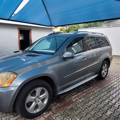 Mercedes Benz GL450 for sale 2010 model