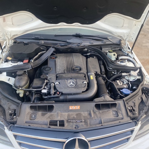  Foreign Used Mercedes Benz E250 2014 for Sell in Alimosho,Lagos