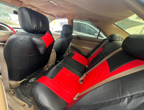 2004 TOYOTA CAMRY XLE In Abuja