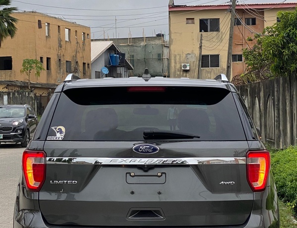 Ford Explorer 2017 for Sell in Lagos