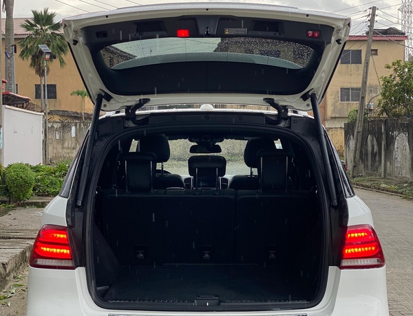 Mercedes Benz GLE 350 in Lagos