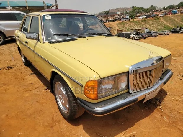 Mercedes Benz E300 In Obosi,Anambra State. image