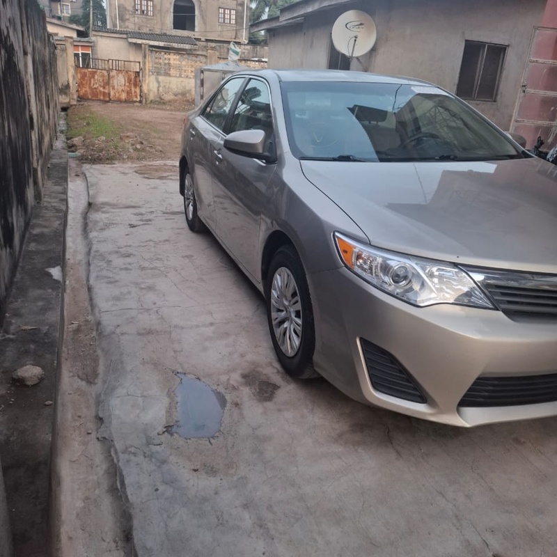 Foreign used Toyota Camry LE * 2014 for sale in Ikeja Lagos image