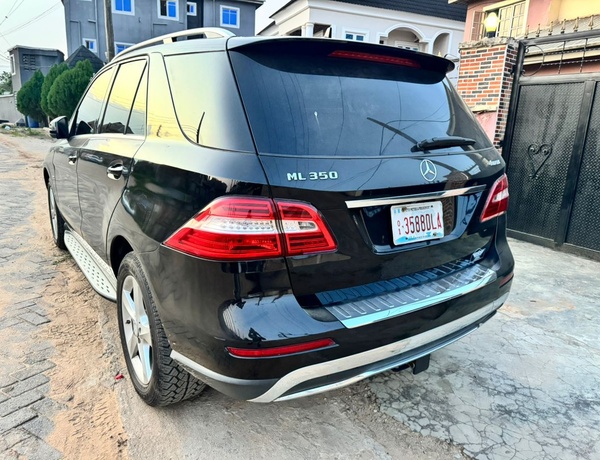 Mercedes-Benz ML350 2013 model