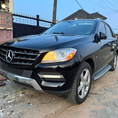 Mercedes-Benz ML350 2013 model
