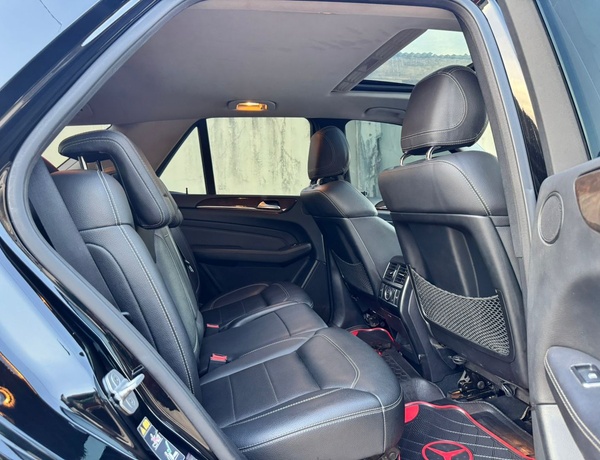 Mercedes-Benz ML350 2013 model
