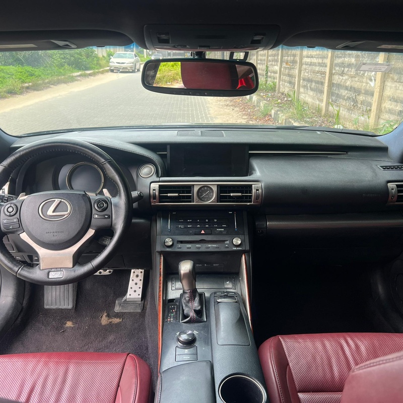 2014 Lexus is350 fsport In Lekki. Lagos image