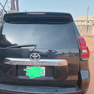 Lexus GX470 upgraded to PRADO 2023 In Ikorodu Lagos