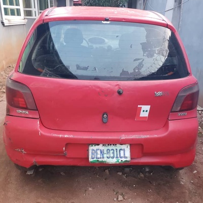 Toyota Yaris 2003 model In Benin