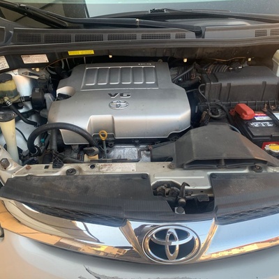 Toyota Sienna 2008 In Okota,Lagos.