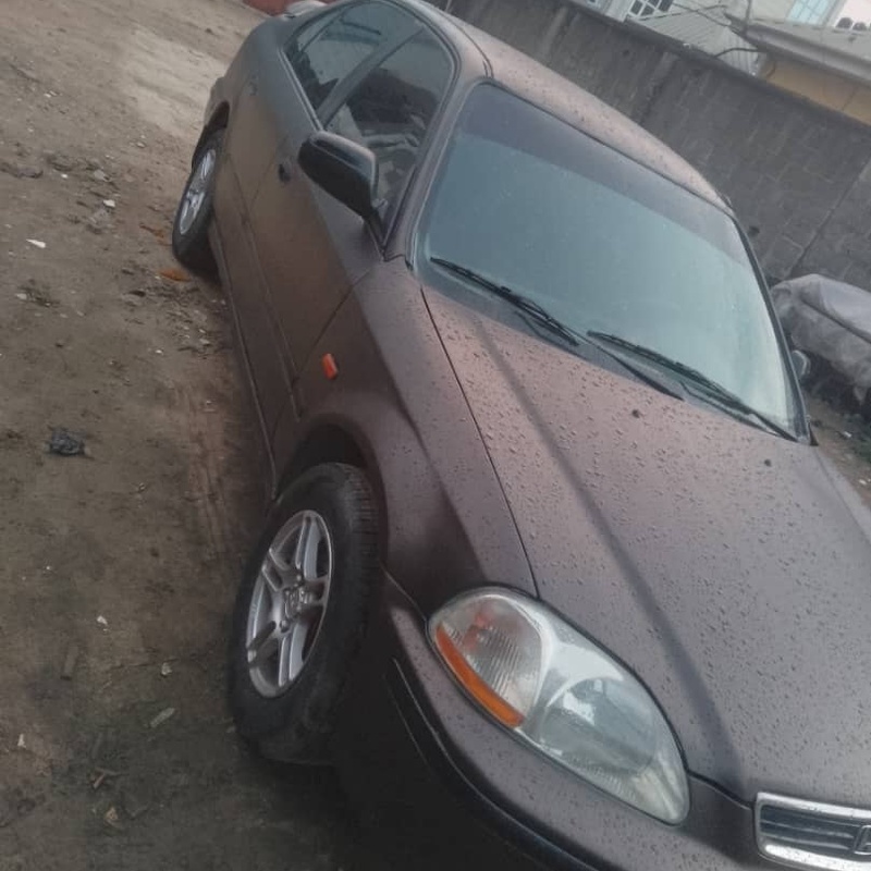 Honda Civic  1998 model In Lagos Mainland image