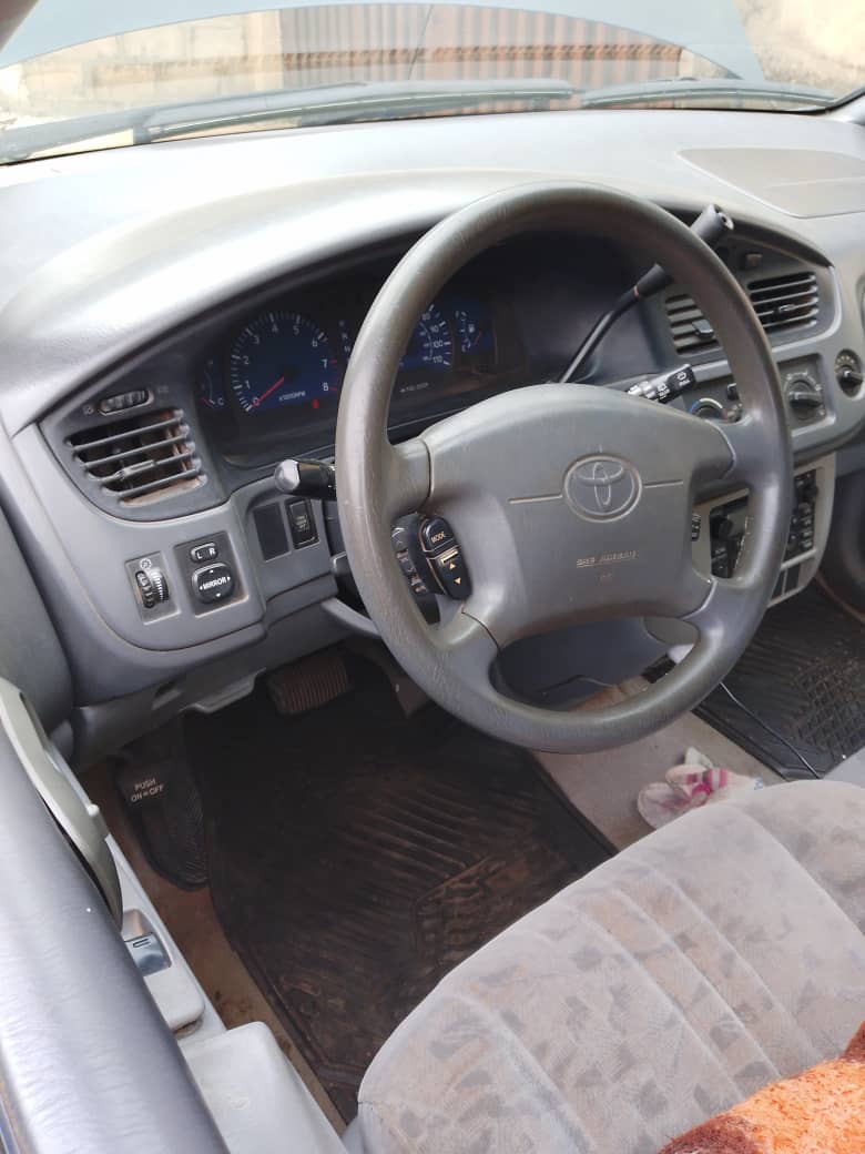 Car Image 6