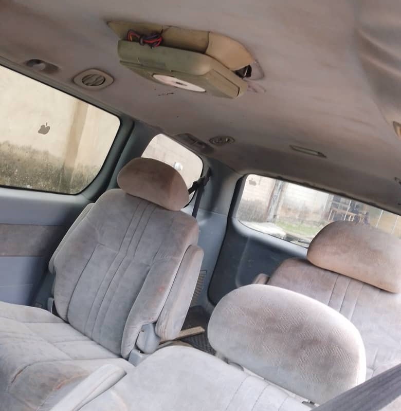 Toyota Sienna 2001 In Ejigbo,Lagos. image