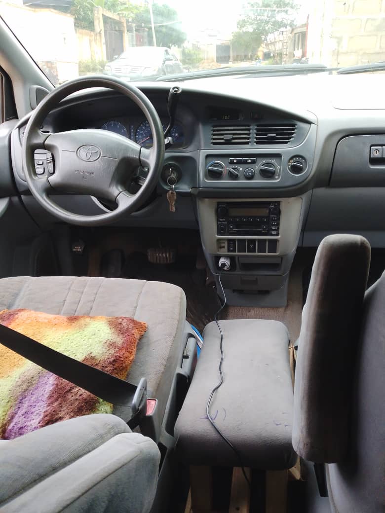 Car Image 7