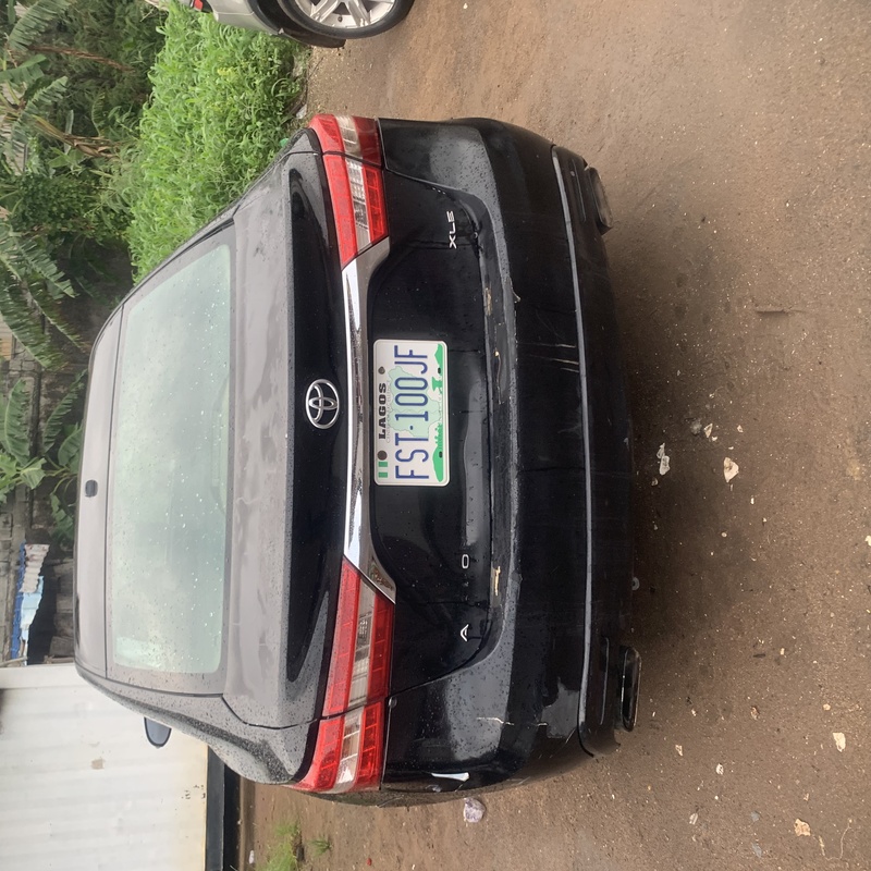 Toyota Avalon image
