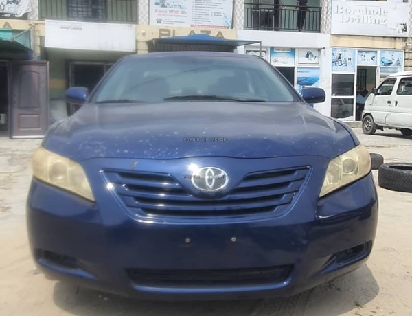 2009 Toyota Camry LE For Sale In Ajah Lagos