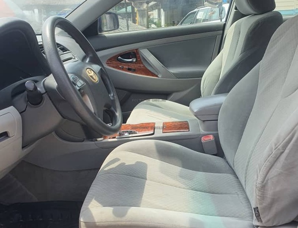 2009 Toyota Camry LE For Sale In Ajah Lagos