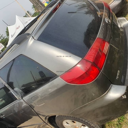 Toyota  Sienna XLE 2005 for Sale In Lagos