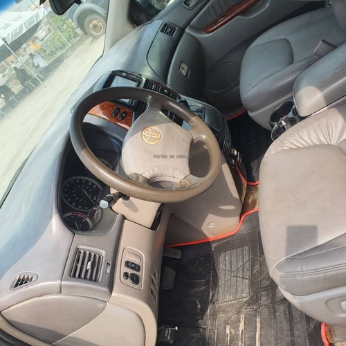 Toyota  Sienna XLE 2005 for Sale In Lagos