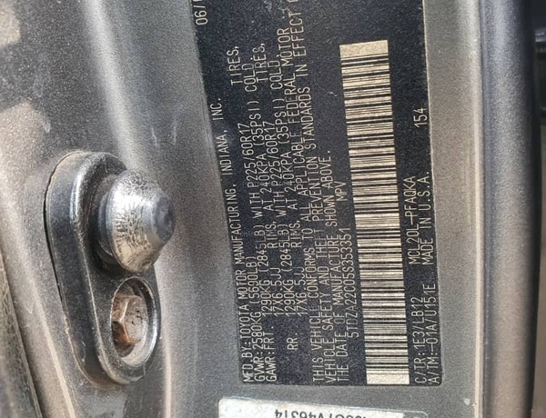 Toyota  Sienna XLE 2005 for Sale In Lagos