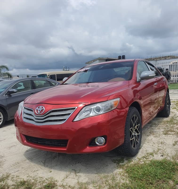 Registered 2010 Toyota Camry LE in Ibeju Lekki Lagos image