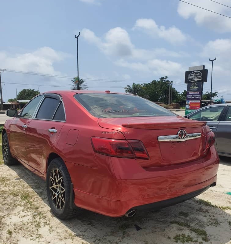 Registered 2010 Toyota Camry LE in Ibeju Lekki Lagos image