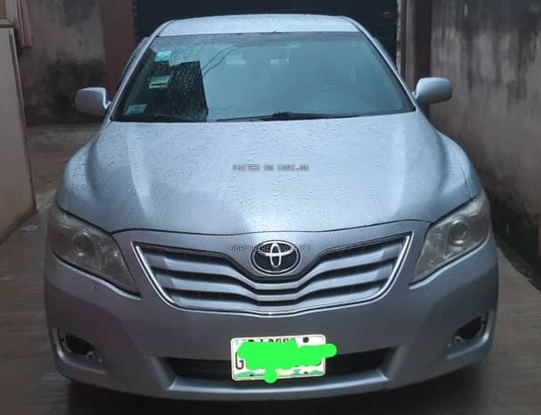 First body 2011 Toyota Camry in Lekki Lagos
