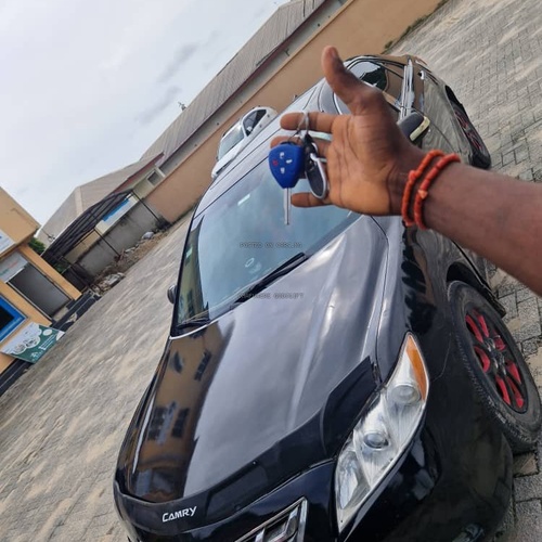 2008 Toyota Camry for Sale In Lagos