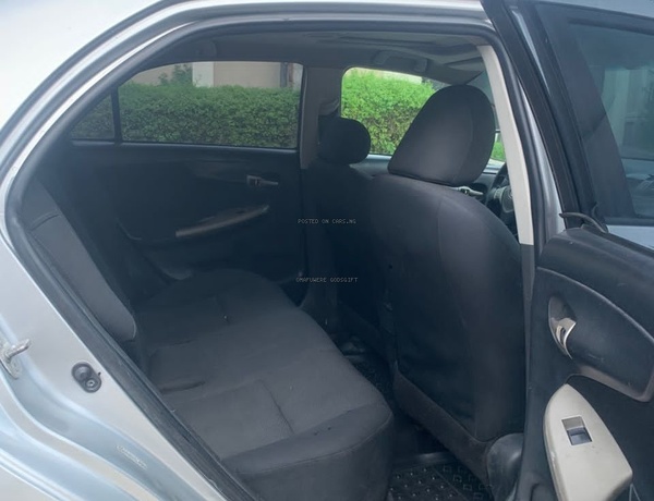 Registered 2010 Toyota Corolla LE for Sale In Ibadan