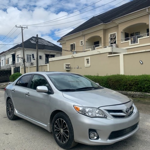 Registered 2010 Toyota Corolla LE for Sale In Ibadan