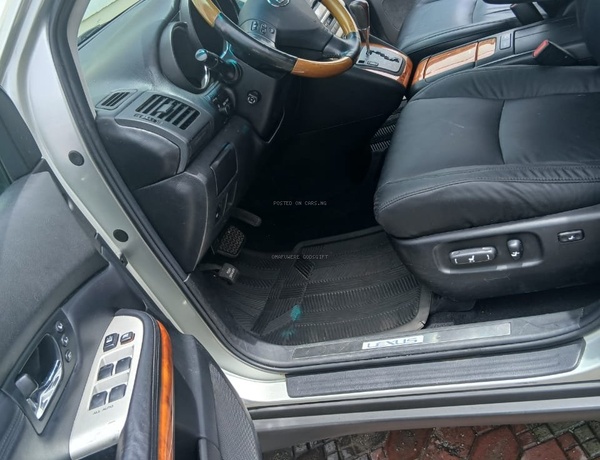 Foreign Used 2006 Lexus RX 350 forSale In Lagos