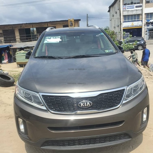 Foreign Used 2015 Kia Sorento for Sale In Lagos
