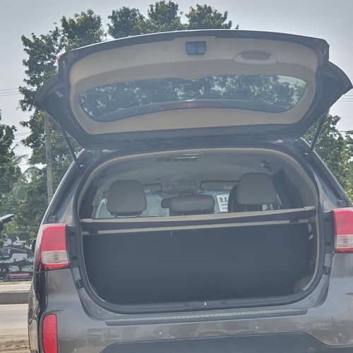 Foreign Used 2015 Kia Sorento for Sale In Lagos