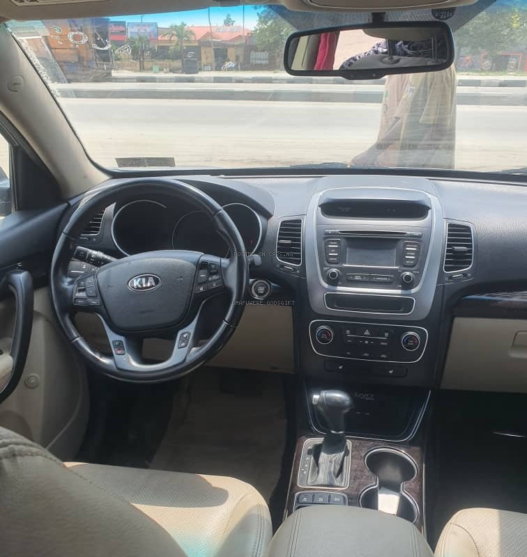 Foreign Used 2015 Kia Sorento for Sale In Lagos image