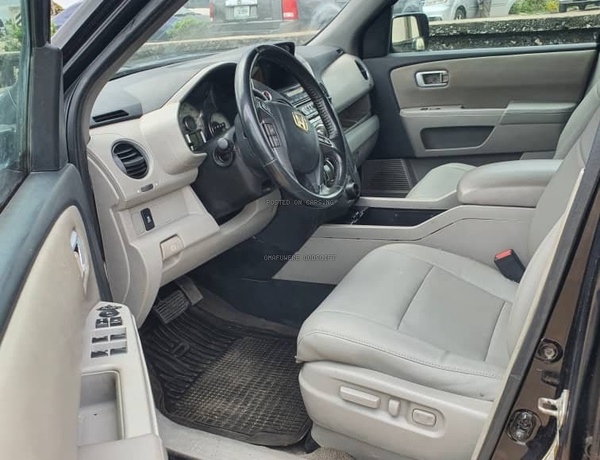 Honda Pilot 2013 model for Sale In Lagos