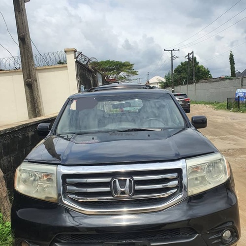 Honda Pilot 2013 model for Sale In Lagos