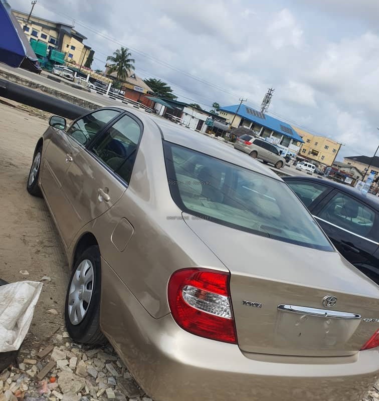 Tokumbo 2004 Camry LE  for Sale in Ajah Lagos image